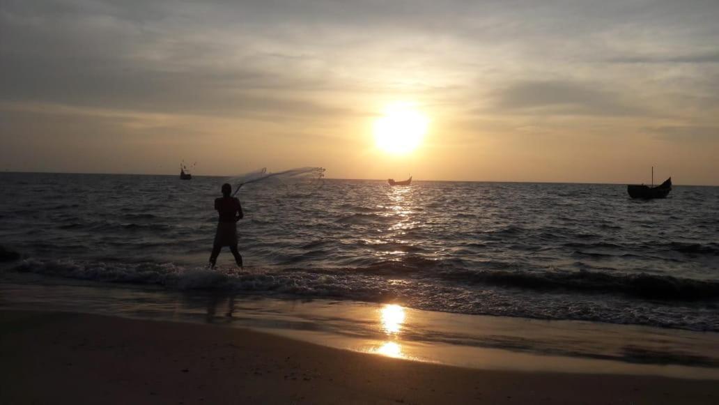 Marari Beach Paradise มาราริคุลาม ภายนอก รูปภาพ